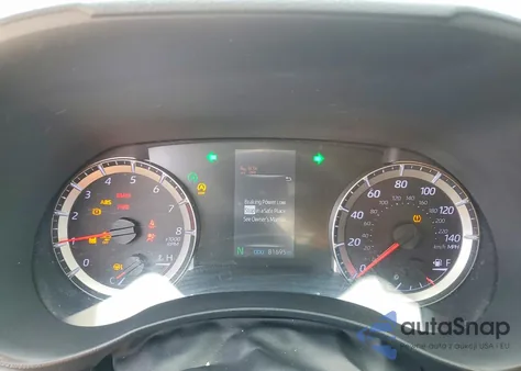 2021 Toyota Highlander L z USA, uszkodzony, nr VIN 5TDBZRBH4MS117881